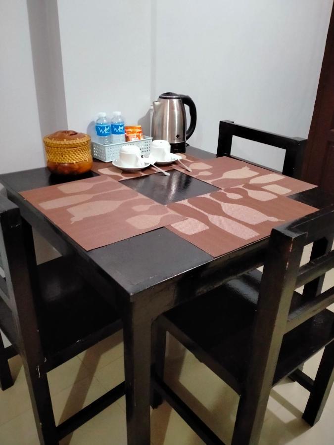 V.F. Riton Apartelle Laoag Exterior photo