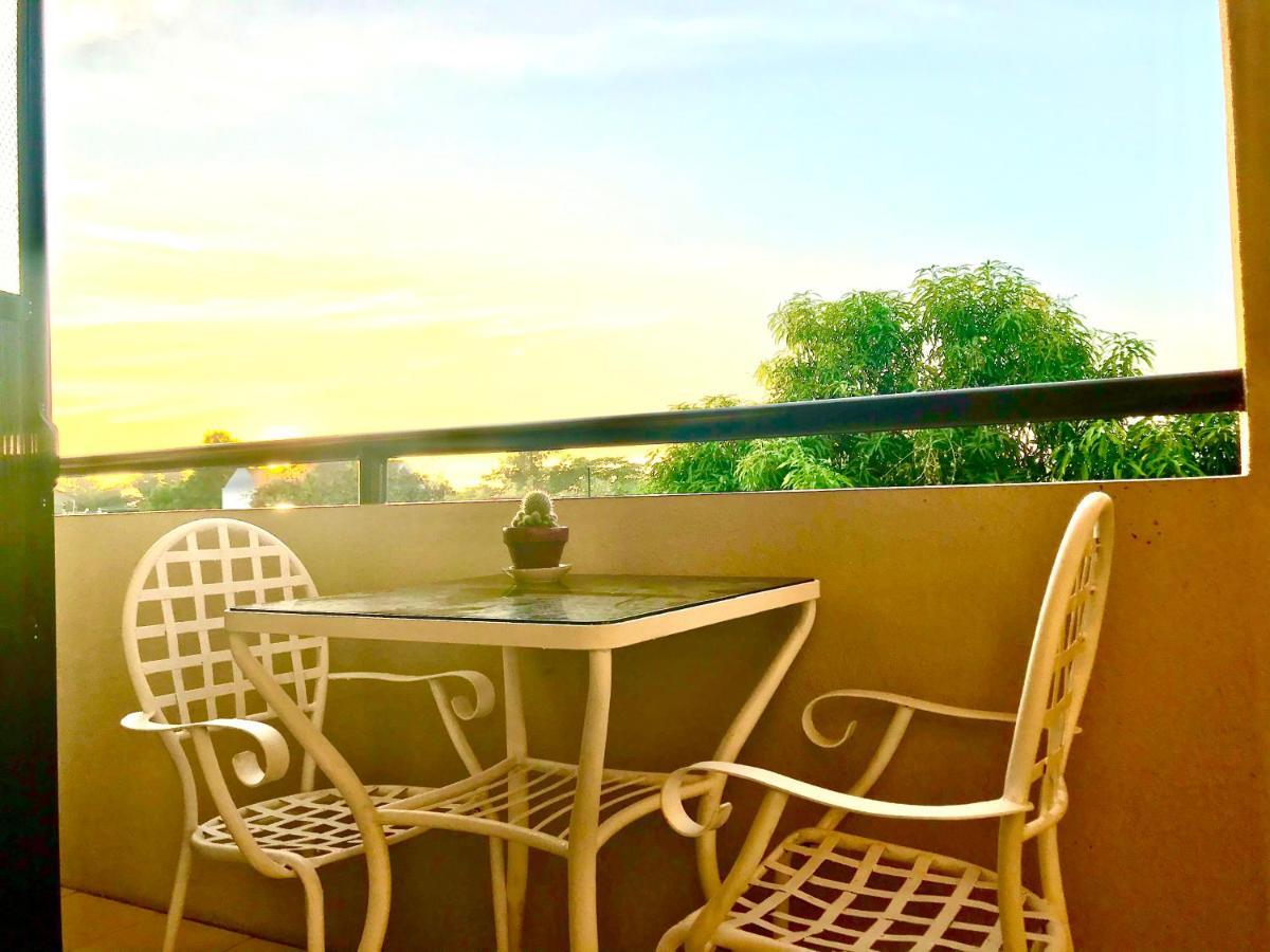 V.F. Riton Apartelle Laoag Exterior photo